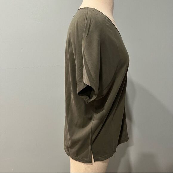 Bar III Forest Green Modal Blend Short Sleeve Dolman Top Size XS - Picture 2 of 5